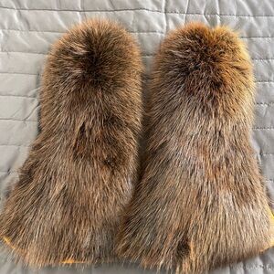 Chic Brown Faux Fur Mittens